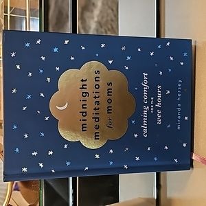 Book - Midnight meditations for Moms